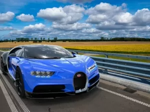 VÍDEO: Bugatti que custa R$ 20 milhões aparece no Brasil; saiba onde está
