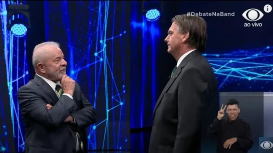 Lula e Bolsonaro em debate em 2022