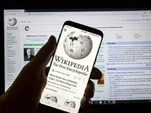 IA está dando ‘dor de cabeça’ para a Wikipedia; entenda