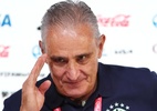 Tite aponta para Andrés Sanchez antes de partida do Brasil - Getty Images