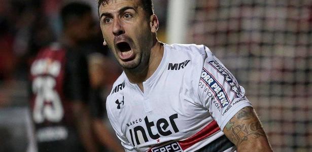 Pratto deixa o São Paulo com 48 jogos e 14 gols em 11 meses