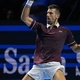 Djokovic estreia na Basileia com suada vit&oacute;ria de virada sobre Humbert