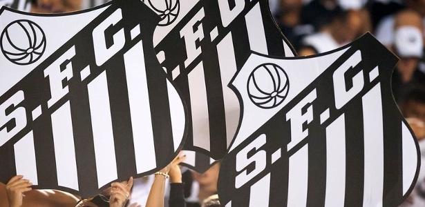 Qual é o maior título do Santos? Clube tem 9 internacionais e 37 locais -  04/04/2020 - UOL Esporte