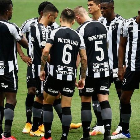 Time do Botafogo na derrota para o Grêmio - GettyImages