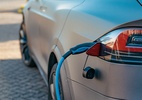 Carros elétricos mais distantes no Brasil; os preços vão subir - Foto: Ernest Ojeh