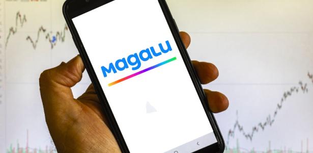 Magalu lança conta corrente digital: a ação vai voltar a subir?