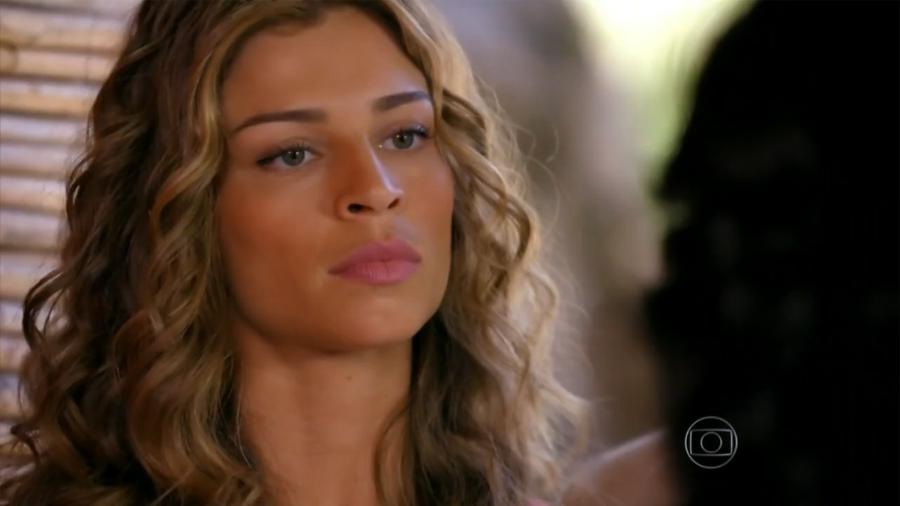 Ester (Grazi Massafera) e Cristal (Moro Anghileri) em Flor do Caribe (Reprodução/TV Globo). - Reprodução / Internet