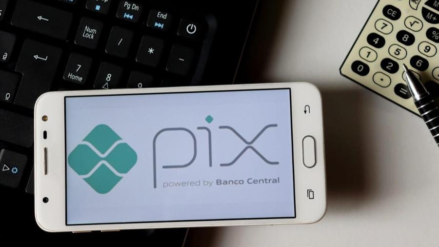 Como funciona o Pix: ele pode ser usado para transferir e receber dinheiro, fazer compras e pagar contas - Shutterstock