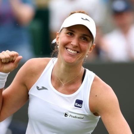 Bia Haddad segue brilhando na grama de Wimbledon - GettyImages