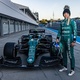 Hawkins faz teste com Aston Martin e se torna primeira mulher a guiar um F1 em cinco anos