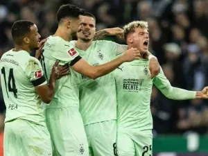 Bundesliga: Borussia Monchengladbach bate St. Pauli por 2 a 0