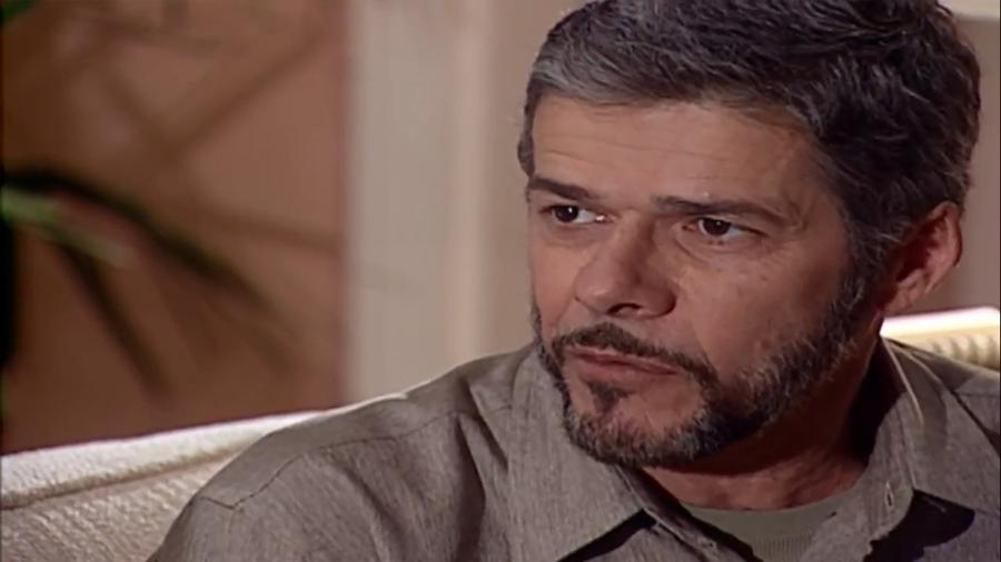 Pedro, personagem de José Mayer, em "Laços de Família" - Reprodução/TV Globo