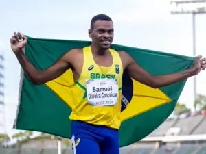 Samuel Conceição cruza linha de chegada caído e tem vitória contestada no mundial paralímpico de atletismo