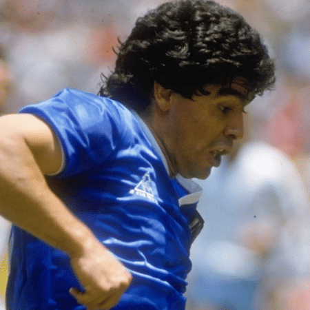 Maradona terá a sua histórica camisa da Argentina contra a Inglaterra leiloada - GettyImages
