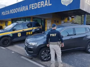 Polícia Rodoviária Federal recupera veículo furtado na região de Marília