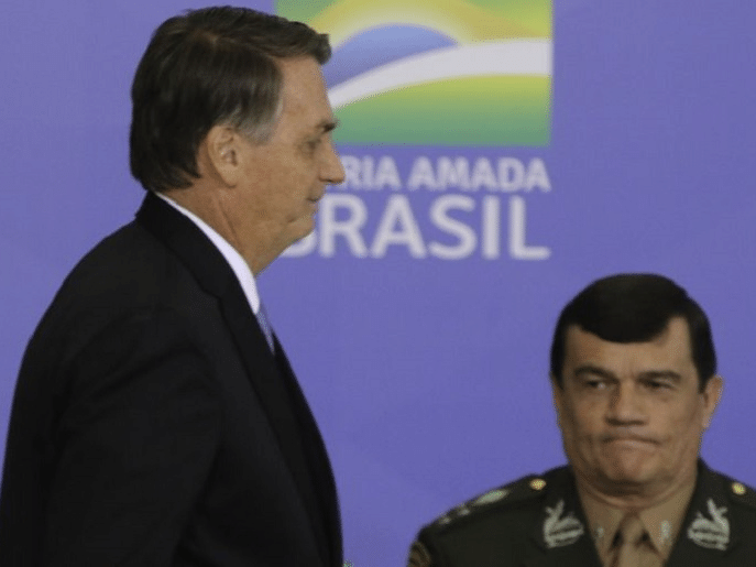 Bolsonaro vê arrogância e desrespeito na resposta do TSE às Forças Armadas