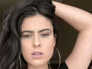 Ex-bbb Hana Khalil anuncia que não é mais vegana e explica motivo