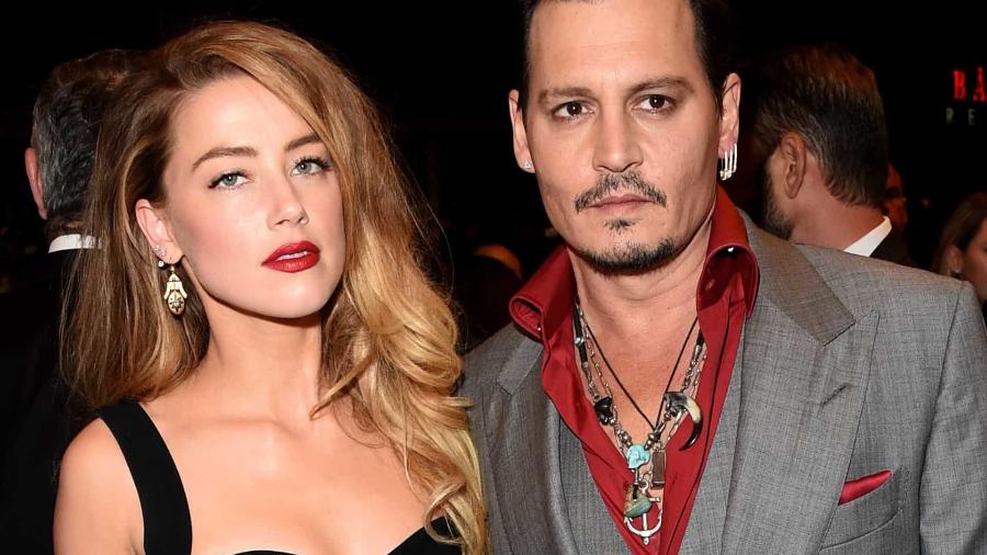 Johnny Depp e Amber Heard são proibidos de darem autógrafos no tribunal - Reprodução/Internet