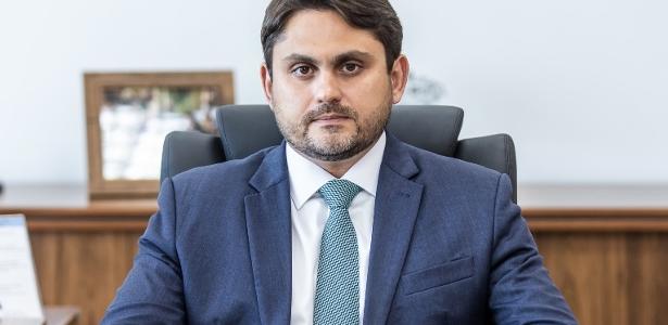 Deputado inclui Pé-de-Meia e saque-aniversário em PL sobre imóveis