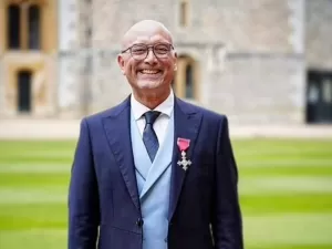 BBC cancela MasterChef de Natal após escândalo de má conduta sexual do apresentador Gregg Wallace