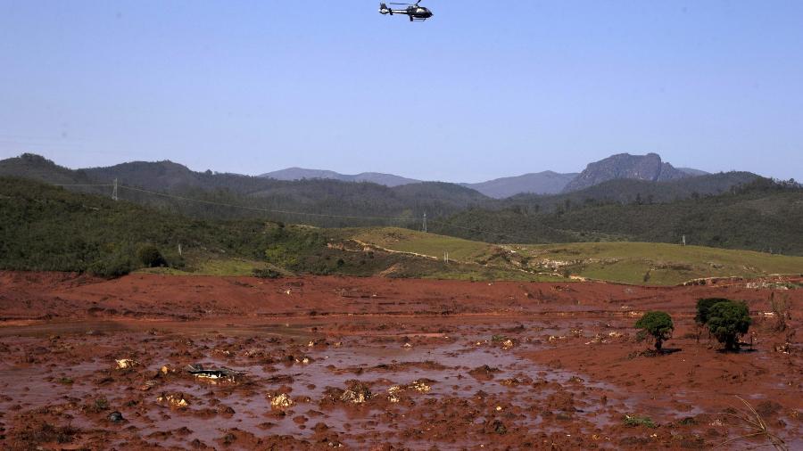 Distrito de Bento Rodrigues, em Mariana (MG), após rompimento de barragem da Samarco 06/11/2015 - REUTERS/Ricardo Moraes