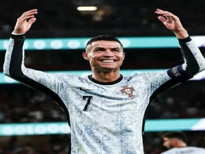 Cristiano Ronaldo atinge marca histórica de 900 gols na carreira