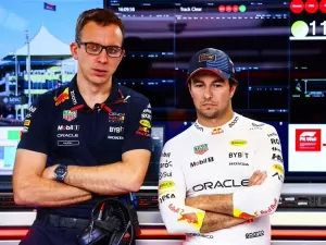 F1: Pérez vive 'Dia D' sobre futuro na Red Bull nesta segunda-feira