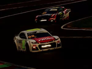 Veja como foi a etapa noturna de Londrina da NASCAR Brasil
