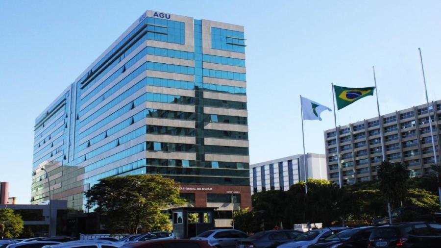 Prédio da AGU, que conduziu negociações em conjunto com a CGU