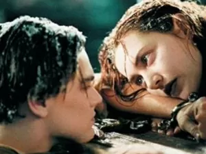 Kate Winslet relembra atuar em Titanic com DiCaprio: 'Energia efervescente'
