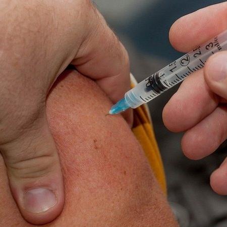 Vacinação contra covid-19 começa nas farmácias dos EUA, enquanto casos diminuem - Pixabay