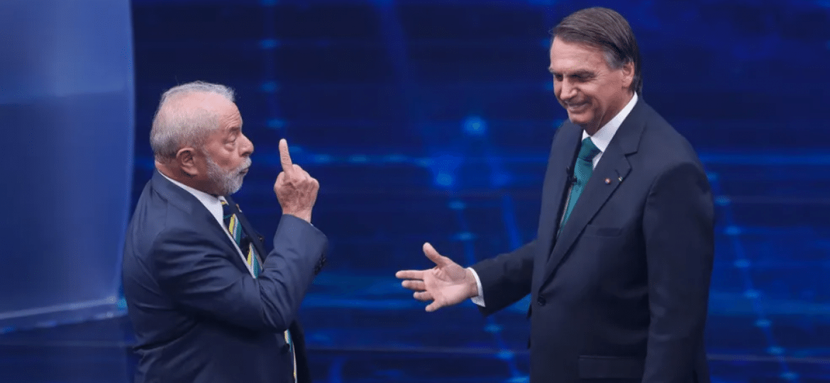                                  Lula (PT) e Jair Bolsonaro (PL) participaram de debate da Band ontem                              -                                  Marcelo Chello/AP                            