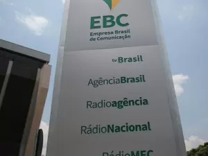 Jornalistas da TV Brasil anunciam que vão cruzar os braços e ameaçam greve