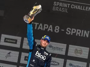 Hahn vai ao pódio em Interlagos e celebra top 3 em seu retorno à Porsche Cup