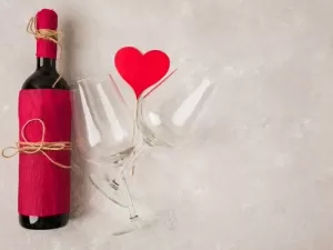 Consumo moderado de vinho reduz riscos cardiovasculares em até 50%