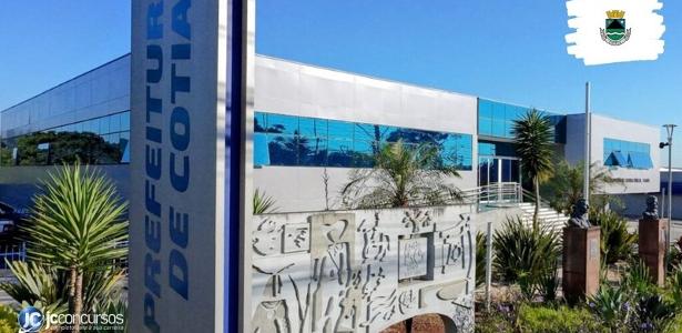 Concurso da Prefeitura de Cotia: sede do Executivo - undefined