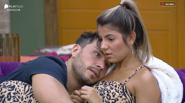 Lucas - Lucas e Hariany em A Fazenda 11 (Foto: Reprodução/PlayPlus) - Lucas e Hariany em A Fazenda 11 (Foto: Reprodução/PlayPlus)