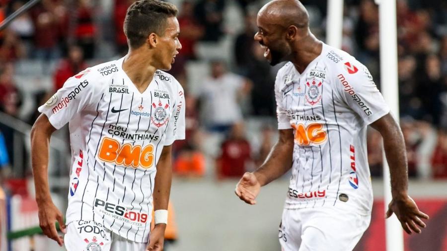 Corinthians encara uma das piores defesas do Brasileiro. Goiás já sofreu duas goleadas por 6 a 1 - Corinthians em campo (Divulgação)