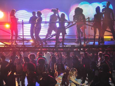 Abertura de Avenida Brasil (Reprodução: TV Globo)