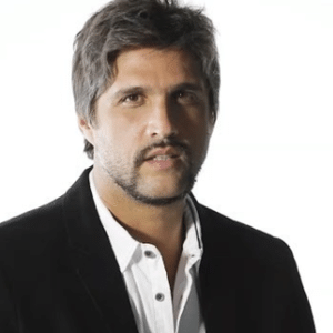 O cantor mineiro Léo Chaves (FOTO: Reprodução)