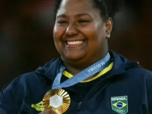 Bia, medalhista olímpica de ouro, ganha mais de 2,5M seguidores em menos de 24 horas