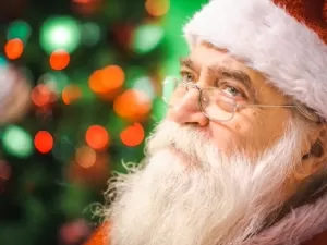 Contar ou não que Papai Noel não existe? Filósofo britânico afirma que manter a crença infantil é benéfico e ‘moralmente ok’