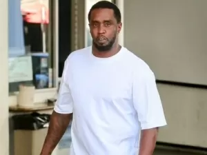 Sean “Diddy” Combs ignora processo de abuso sexual e é condenado a pagar R$ 565 milhões; advogado do rapper se manifesta