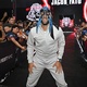 Djokovic surpreende com entrada estilo WWE e brilha no basquete