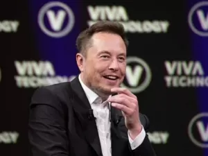 Elon Musk critica CEO da Boeing, concorrente da SpaceX