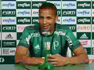 Deyverson vai do choro ao canto no Palmeiras: 'Maior desafio da carreira'