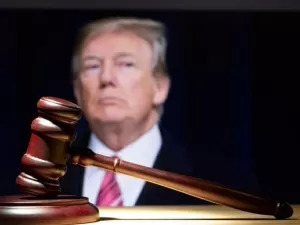 X pede revisão de processo contra Donald Trump