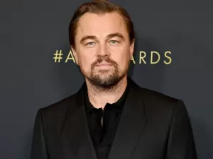 Leonardo DiCaprio é criticado por postura com homenagem em hotel em Fiji, e vídeo viraliza: ‘Desrespeitoso’; assista