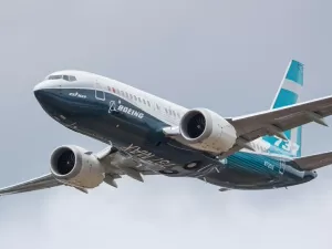 Série de problemas e risco de parada da produção: a crise do Boeing 737 Max