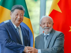 Brasil e China fecham acordo de cooperação tecnológica